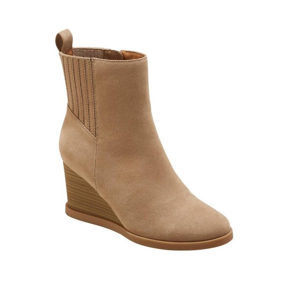 NWT Universal Thread Winter Boots with Memory Foam Insole Taupe Brown 10M - Picture 1 of 10